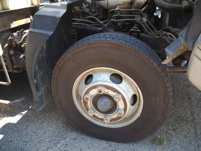 いすゞ フォワード KK-FRR35J4S(2WD)の写真10