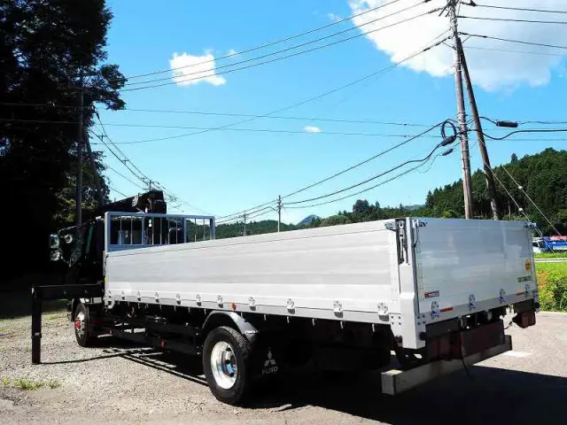 三菱 ファイター QKG-FK62FZ(2WD)の写真3