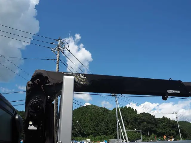 三菱 ファイター QKG-FK62FZ(2WD)の写真18