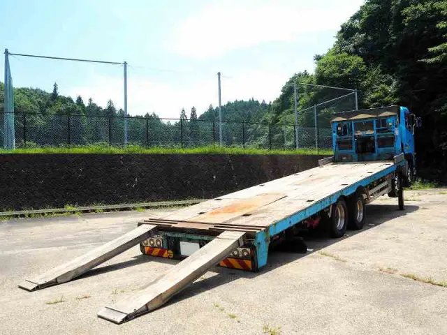 UD クオン LDG-CG5ZL(8x4)の写真5