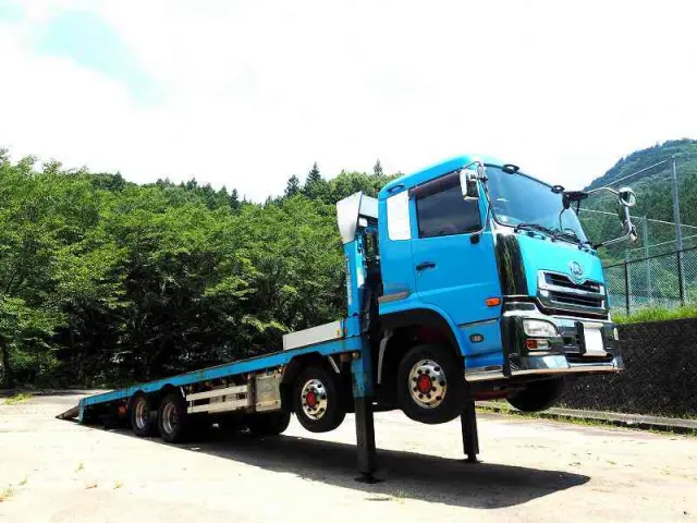 UD クオン LDG-CG5ZL(8x4)の写真7