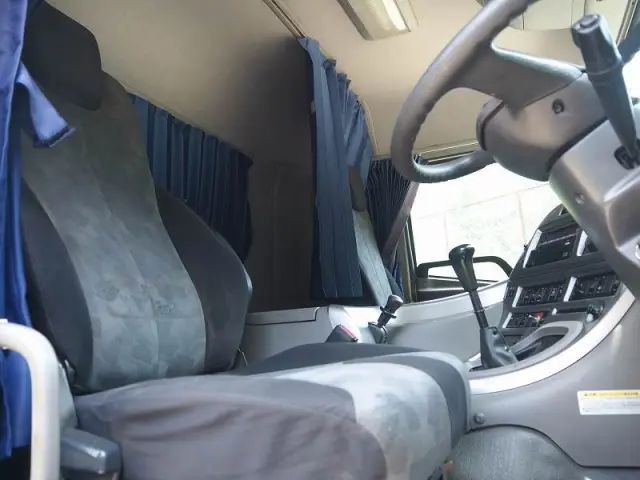 UD クオン LDG-CG5ZL(8x4)の写真45