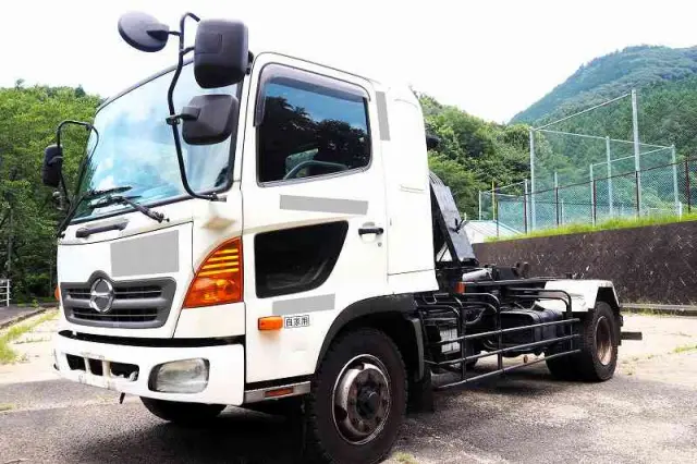 日野 レンジャー BDG-FE7JGWA(2WD)の写真1