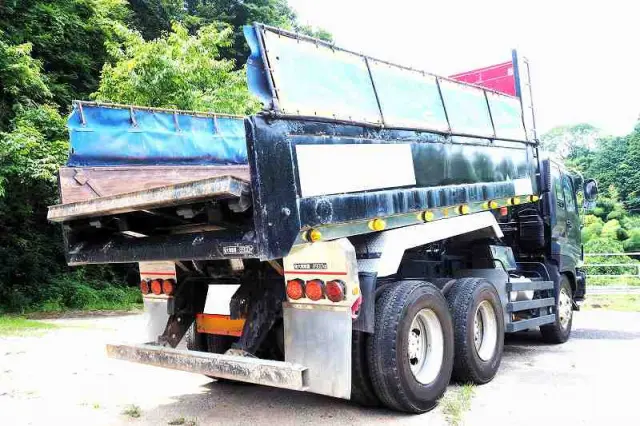 いすゞ ギガ PKG-CXZ77K8(6x4)の写真5