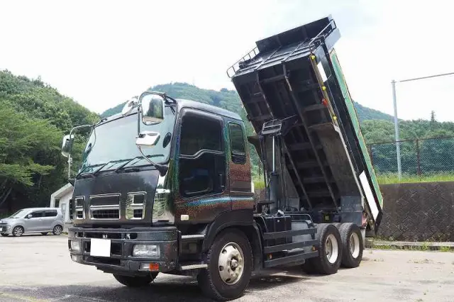 いすゞ ギガ PKG-CXZ77K8(6x4)の写真16