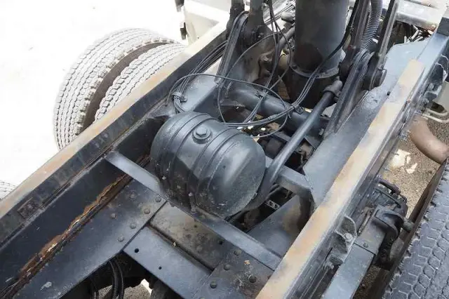 いすゞ ギガ PKG-CXZ77K8(6x4)の写真27