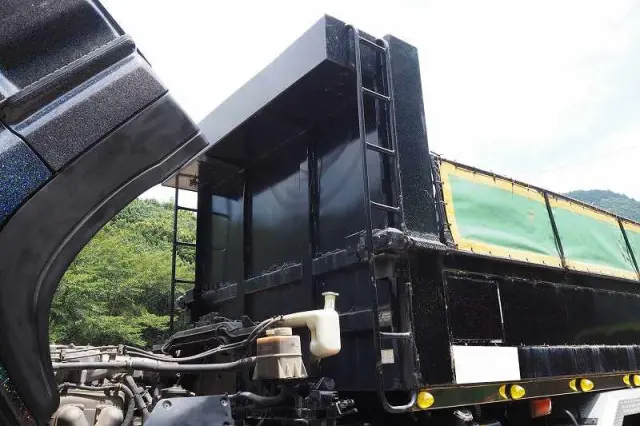 いすゞ ギガ PKG-CXZ77K8(6x4)の写真43