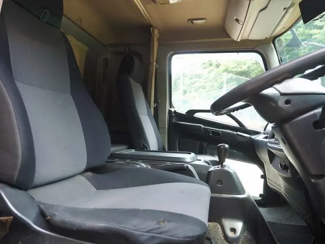 日野 レンジャー TKG-FD9JLAA(2WD)の写真32