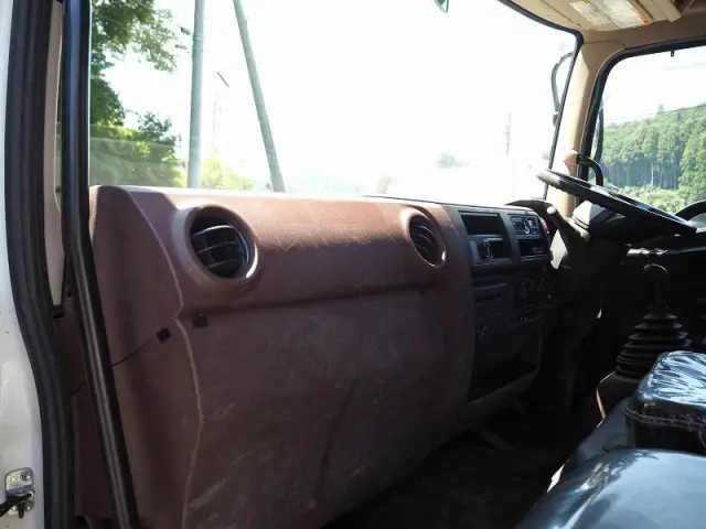 日野 レンジャー 2KG-FC2ABA(2WD)の写真40