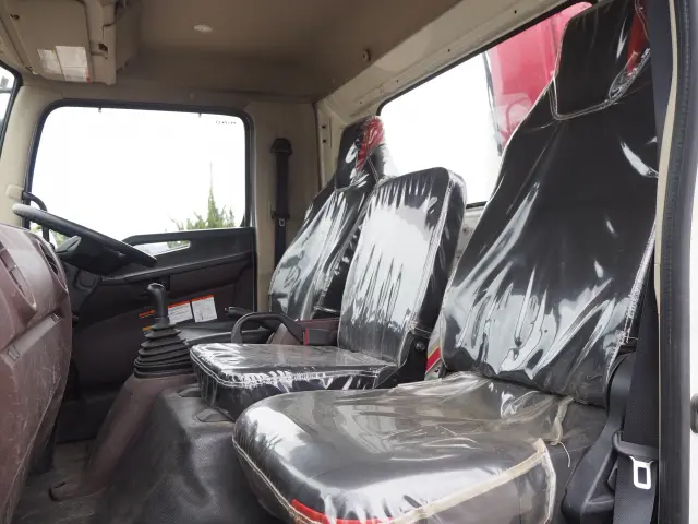 日野 レンジャー 2KG-FC2ABA(2WD)の写真42