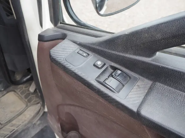 日野 レンジャー 2KG-FC2ABA(2WD)の写真44