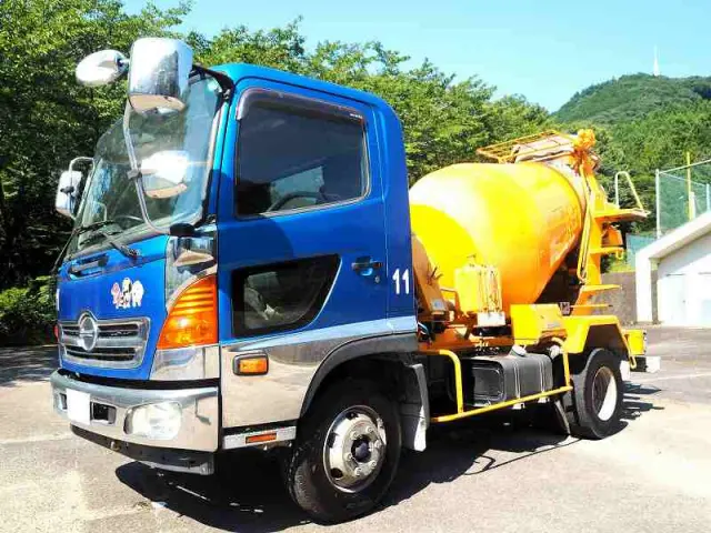 日野 レンジャー TKG-FC9JCAA(2WD)の写真1