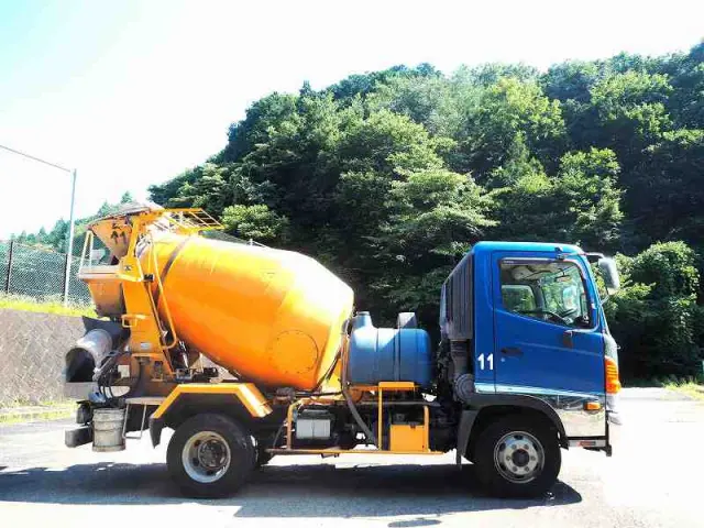 日野 レンジャー TKG-FC9JCAA(2WD)の写真6