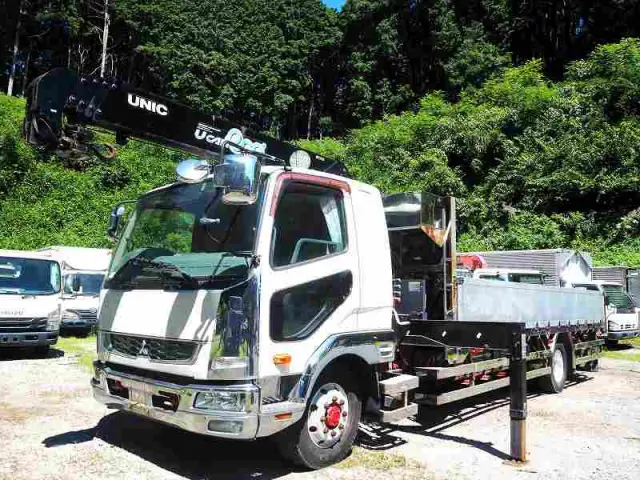 三菱 ファイター QKG-FK62FZ(2WD)の写真1