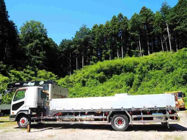 三菱 ファイター QKG-FK62FZ(2WD)の写真2