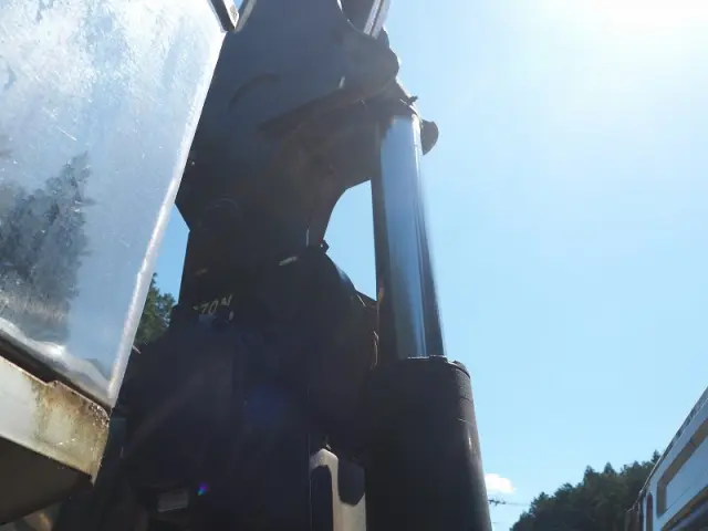 三菱 ファイター QKG-FK62FZ(2WD)の写真12