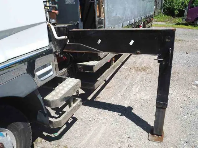 三菱 ファイター QKG-FK62FZ(2WD)の写真14