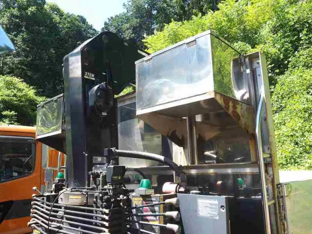 三菱 ファイター QKG-FK62FZ(2WD)の写真40