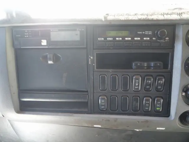 三菱 ファイター QKG-FK62FZ(2WD)の写真49