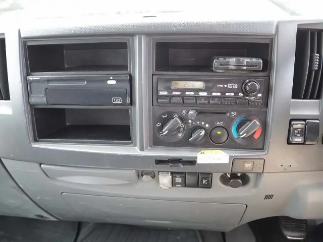 いすゞ フォワード TKG-FRR90S2(2WD)の写真48