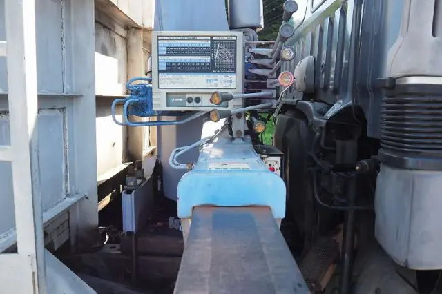 日野 プロフィア KL-FW1KXHA(8x4)の写真12