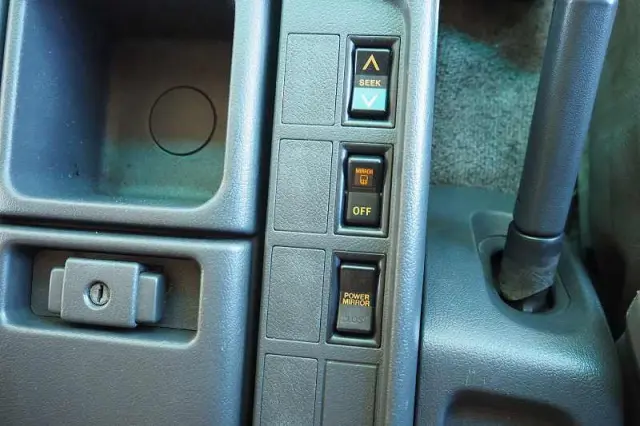 日野 プロフィア KL-FW1KXHA(8x4)の写真47