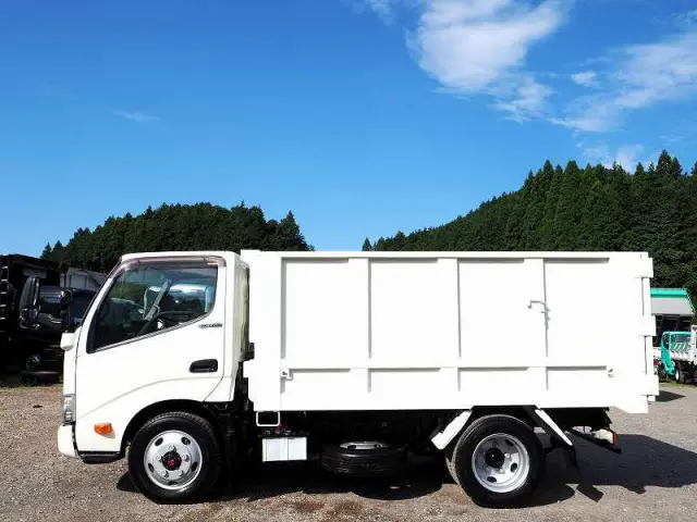 日野 デュトロ TKG-XZU675T(4WD)の写真2