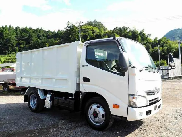 日野 デュトロ TKG-XZU675T(4WD)の写真7
