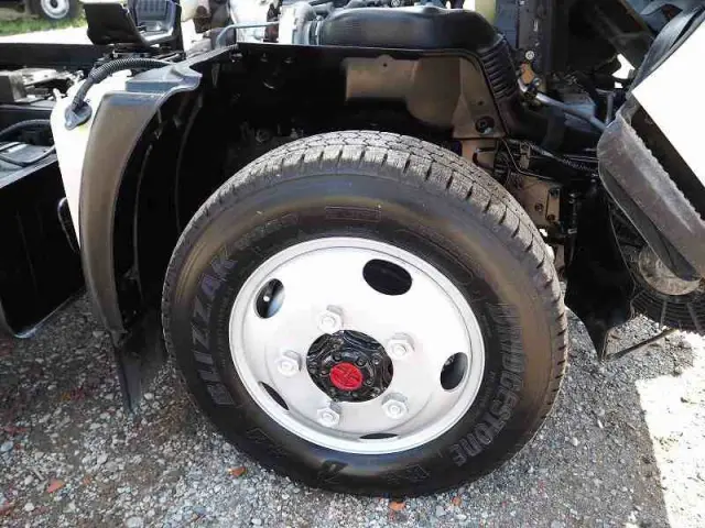 日野 デュトロ TKG-XZU675T(4WD)の写真16