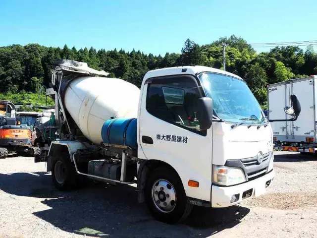 日野 デュトロ TKG-XZU600E(2WD)の写真7