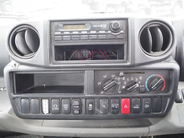 日野 デュトロ TKG-XZU600E(2WD)の写真47