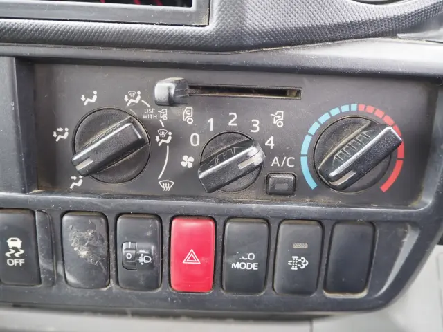 日野 デュトロ TKG-XZU600E(2WD)の写真49