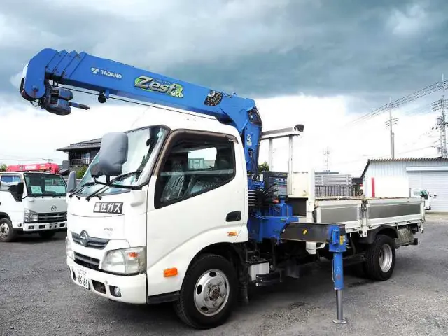日野 デュトロ TKG-XZU695M(2WD)の写真1