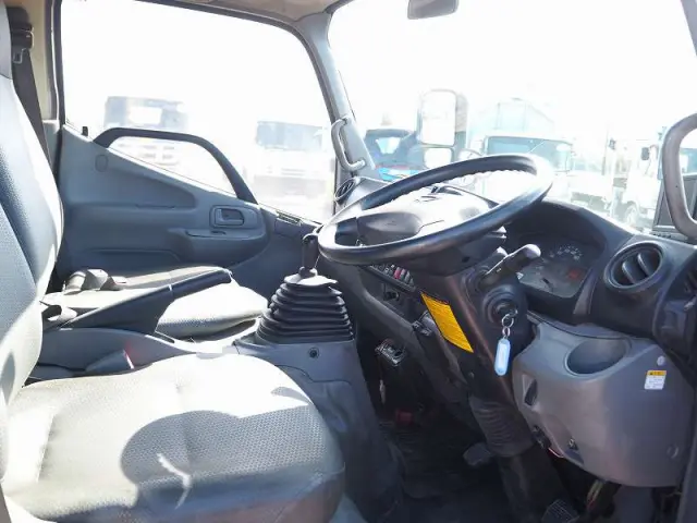 日野 デュトロ TKG-XZU695M(2WD)の写真45