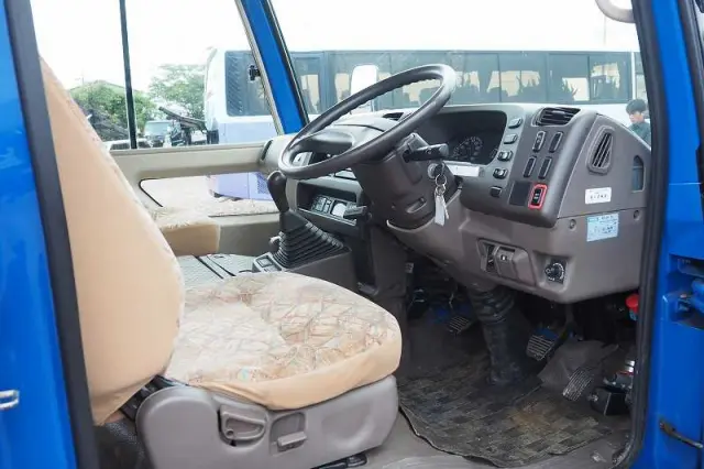 三菱 ローザ PDG-BG64DG(4WD)の写真34