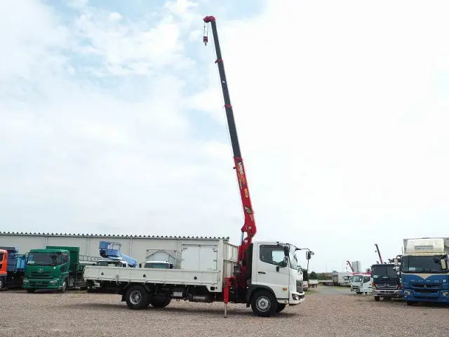 日野 レンジャー 2KG-FC2ABA(2WD)の写真13