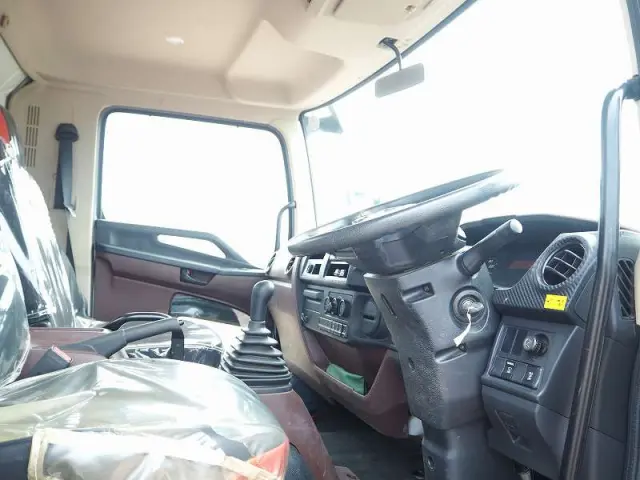 日野 レンジャー 2KG-FC2ABA(2WD)の写真46