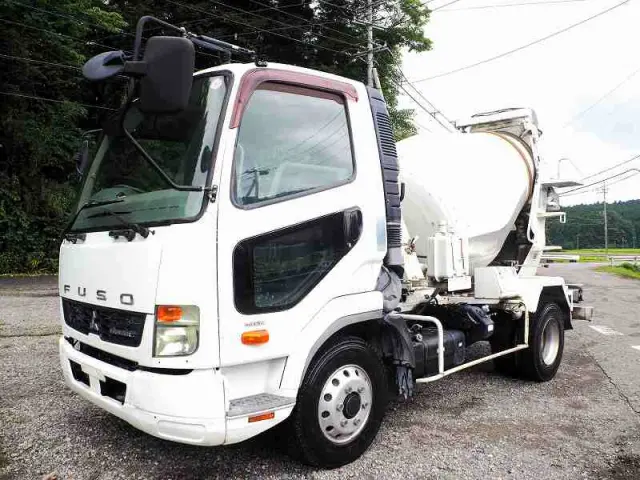 三菱 ファイター TKG-FK71F(2WD)の写真1