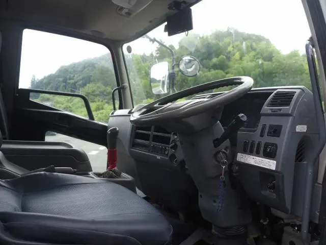 三菱 ファイター TKG-FK71F(2WD)の写真44