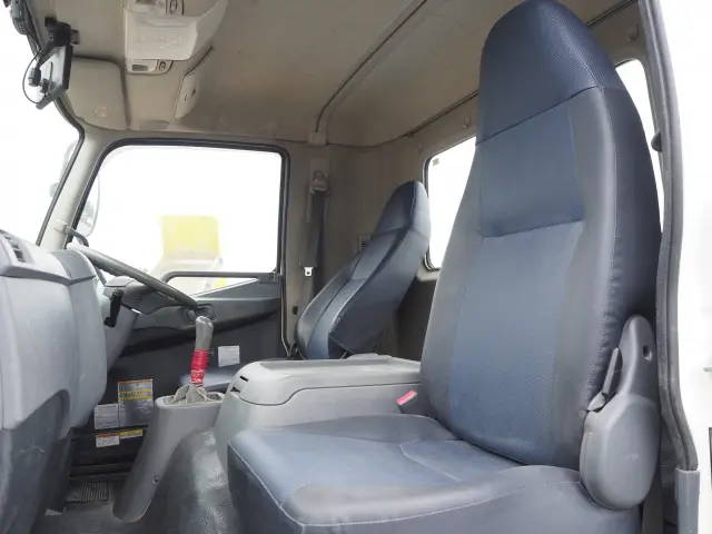 三菱 ファイター TKG-FK71F(2WD)の写真44