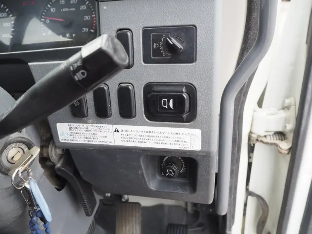 三菱 ファイター TKG-FK71F(2WD)の写真49