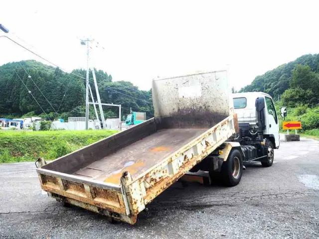 いすゞ エルフ PA-NPR81N(2WD)の写真5