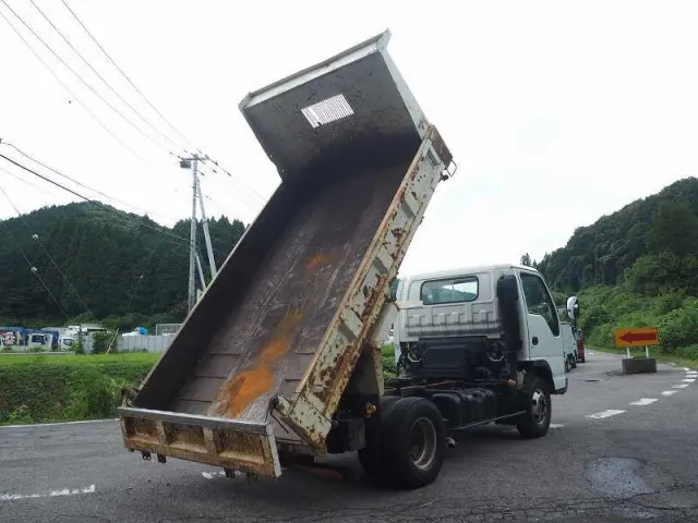 いすゞ エルフ PA-NPR81N(2WD)の写真23