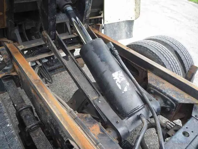 いすゞ エルフ PA-NPR81N(2WD)の写真31