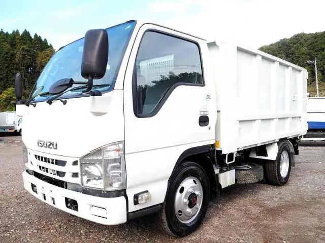 いすゞ エルフ TPG-NKS85AN(4WD)の写真1