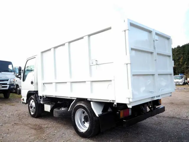 いすゞ エルフ TPG-NKS85AN(4WD)の写真3