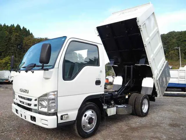 いすゞ エルフ TPG-NKS85AN(4WD)の写真9