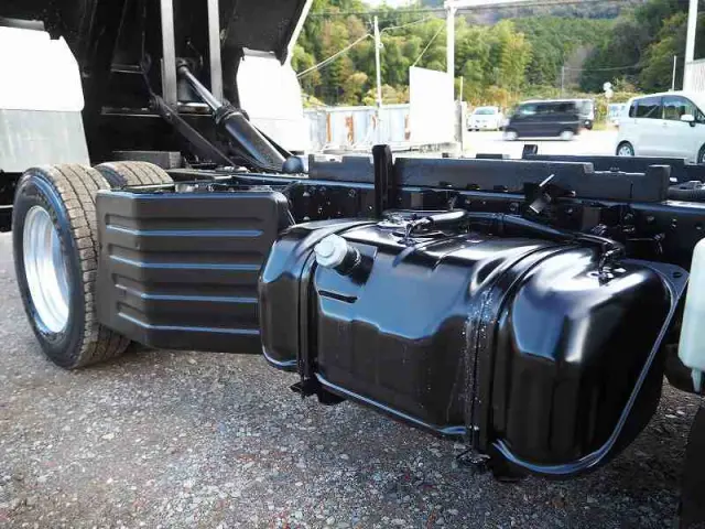 いすゞ エルフ TPG-NKS85AN(4WD)の写真21