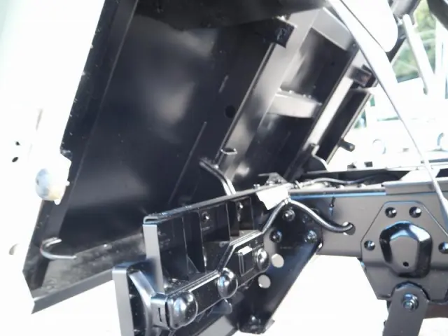 いすゞ エルフ TPG-NKS85AN(4WD)の写真32