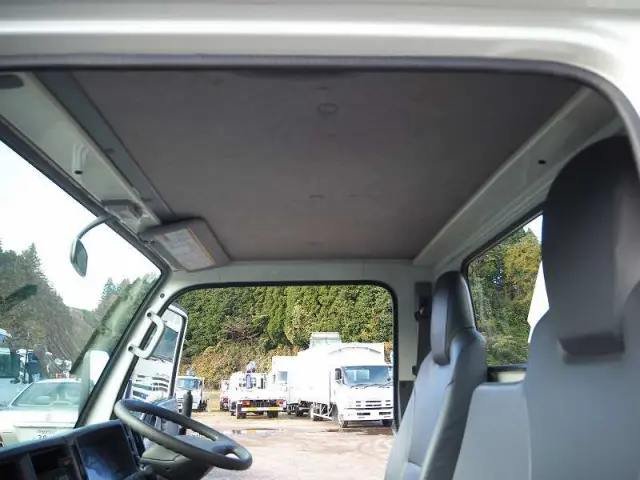 いすゞ エルフ TPG-NKS85AN(4WD)の写真46